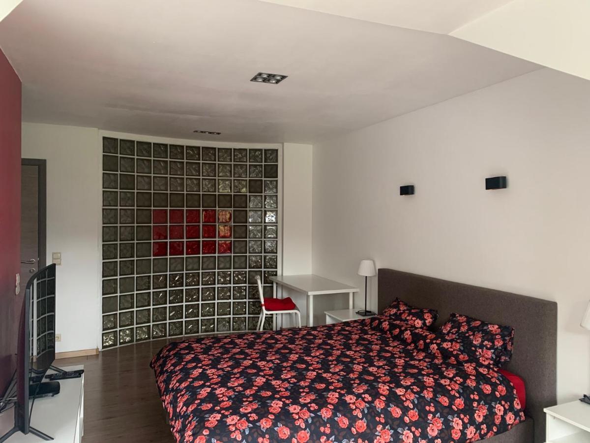 B&B Groot-Bijgaarden Center 딜비크 외부 사진
